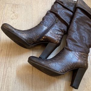 ITALIAN Winter Leather Helled Boots with real sheep fur inside